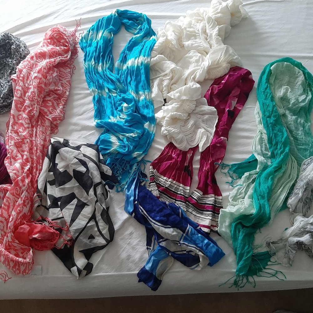 Scarfs - Many colors/ styles/ designs